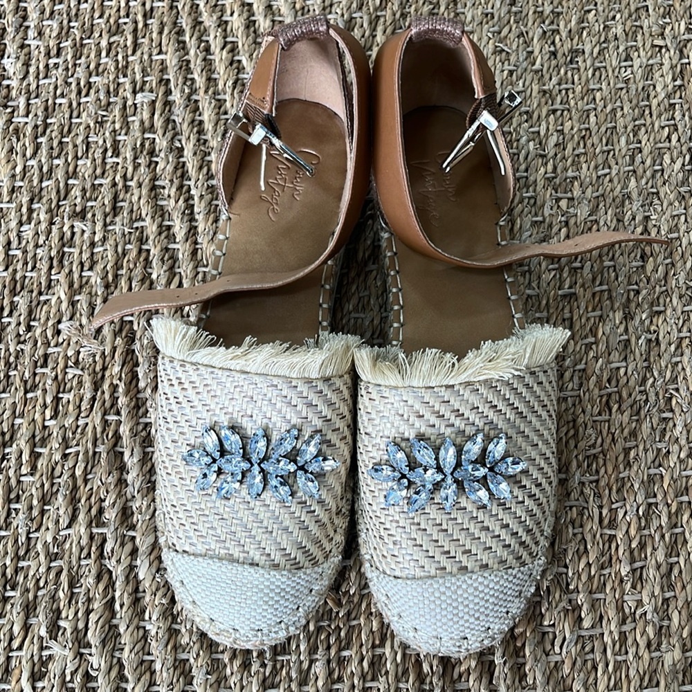 Women’s shoes